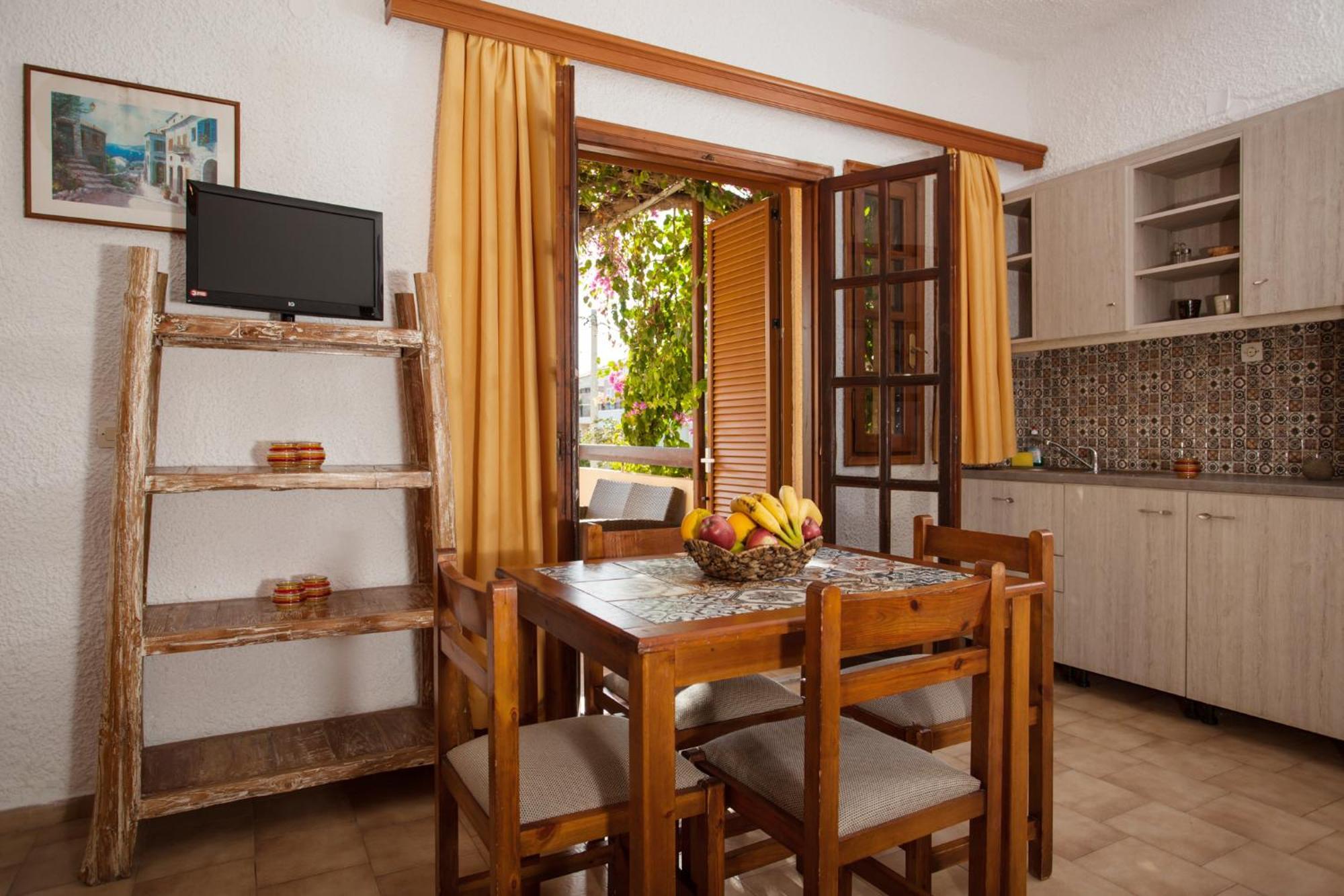 Ilias Apartments Platanés Szoba fotó